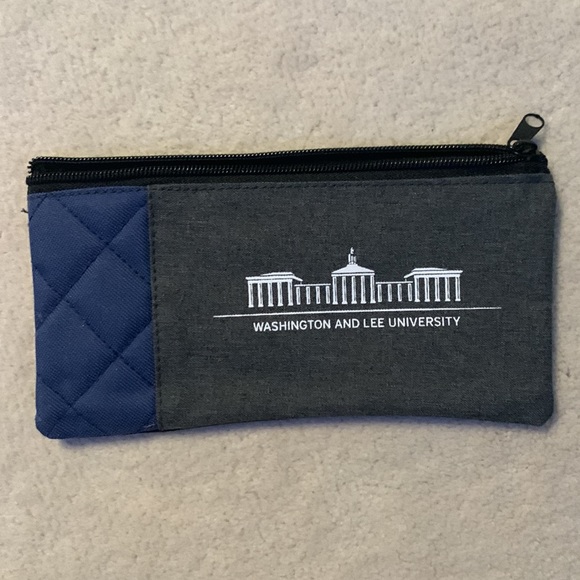 *BRAND NEW* Washington and Lee University Pencil Case WITH PEN - Picture 2 of 3